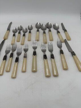 Vintage GIbson Cream Pearl Handle Flatware Set 20 Pieces Stainless Steel Ornate